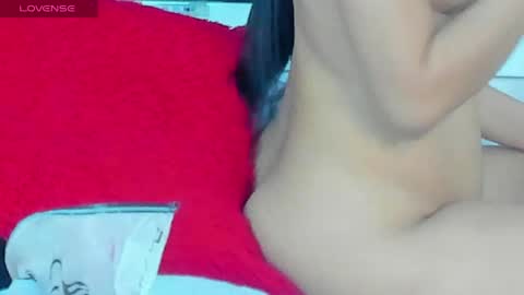 Snapshot of mara_lore chatting on May 12, 2026, 8:17 pm Mara online show from May 12, 2026, 8:17 pm