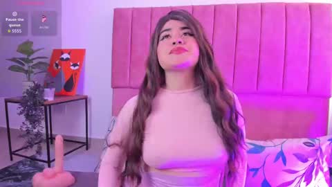 Snapshot of mara_paradise chatting on October 6, 2025, 7:33 pm Mara online show from October 6, 2025, 7:33 pm