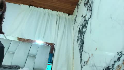 Snapshot of maraa_x chatting on April 29, 2026, 11:36 am maraa_x online show from April 29, 2026, 11:36 am
