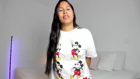 Snapshot of maragirl chatting on June 25, 2026, 6:56 pm Mara online show from June 25, 2026, 6:56 pm