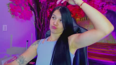 Mara Hanson online show from January 12, 2026, 2:00 pm