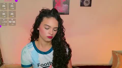 Snapshot of maravelvett chatting on June 11, 2026, 9:57 pm Mara online show from June 11, 2026, 9:57 pm