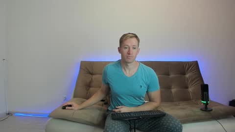 alex marvelxx online show from October 19, 2025, 6:03 am