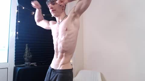 marc_solo online show from February 15, 2026, 8:57 am