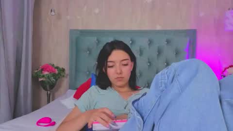 Marcela online show from November 11, 2025, 7:58 pm