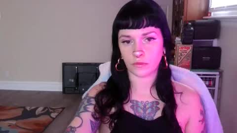 MarcelineAltaria online show from February 20, 2026, 5:02 pm