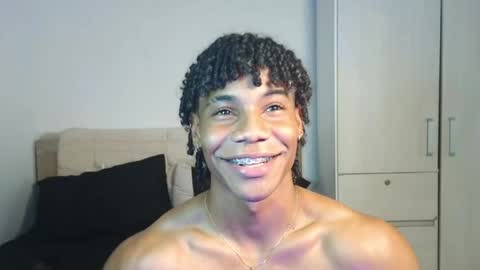 Snapshot of marcelo_dosantos77 chatting on May 7, 2026, 5:29 pm MARCELO online show from May 7, 2026, 5:29 pm