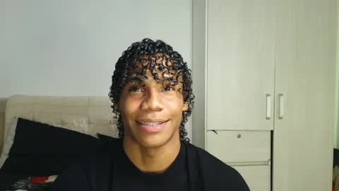 Snapshot of marcelo_dosantos77 chatting on May 30, 2026, 9:34 pm MARCELO online show from May 30, 2026, 9:34 pm
