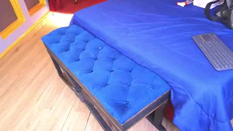 marcovitto online show from October 18, 2025, 11:44 am