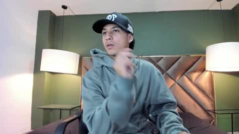 marcus_jeron online show from October 21, 2025, 9:37 pm