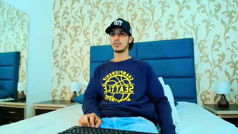 marcus_jeron online show from November 12, 2025, 10:30 pm