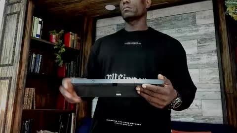 Marcusssss online show from December 2, 2025, 11:48 am