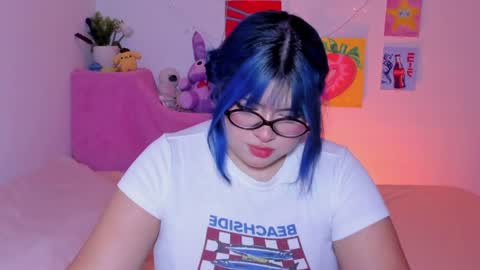 Snapshot of marcy_grey chatting on July 16, 2026, 4:29 am danna online show from July 16, 2026, 4:29 am