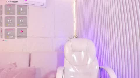 Marelyn online show from March 24, 2026, 11:37 am