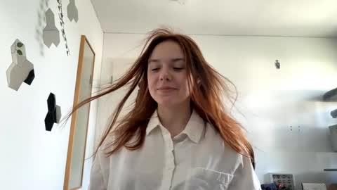 Snapshot of margaretasey chatting on June 3, 2026, 4:12 pm Margaret online show from June 3, 2026, 4:12 pm