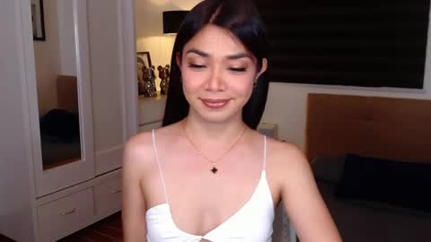 Snapshot of margawilliams chatting on November 5, 2025, 8:14 am Marga Williams online show from November 5, 2025, 8:14 am