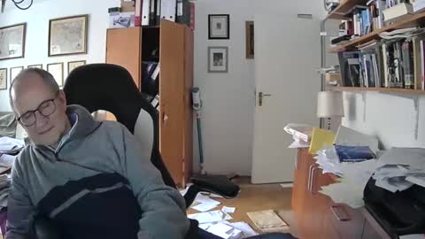 marginalie online show from February 16, 2025, 1:49 pm