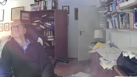 marginalie online show from November 21, 2025, 6:50 pm