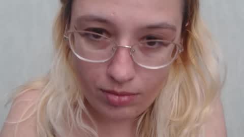 margo_shine online show from October 21, 2025, 1:01 pm