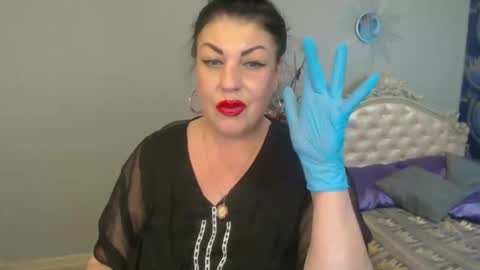Snapshot of margokinglady chatting on May 16, 2026, 6:21 am margokinglady online show from May 16, 2026, 6:21 am