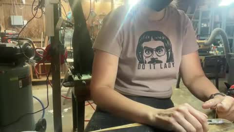 Elle online show from April 20, 2026, 6:42 pm