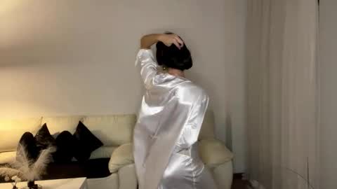 Snapshot of margotdeville chatting on September 21, 2025, 8:54 pm Margot online show from September 21, 2025, 8:54 pm