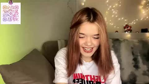 Lina online show from February 28, 2026, 9:49 pm