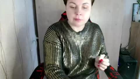 Mari online show from October 30, 2025, 6:37 am