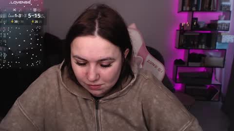 mari moore online show from February 7, 2025, 9:05 am