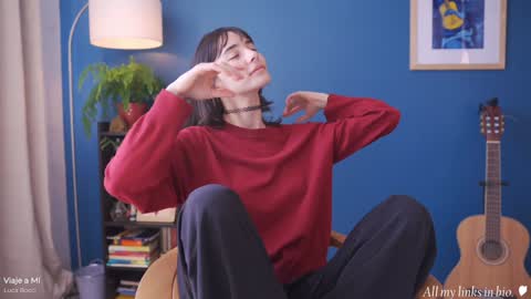 Snapshot of maria_alfonsina_ chatting on December 2, 2024, 2:52 pm Alfonsina online show from December 2, 2024, 2:52 pm