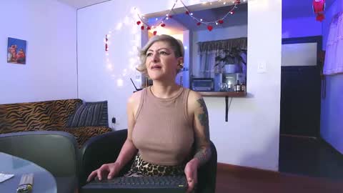 Maria fernanda online show from February 23, 2025, 11:55 am