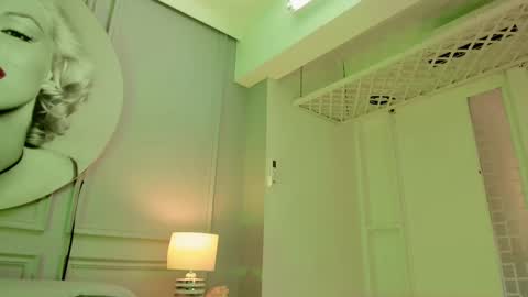 Snapshot of maria_gil chatting on September 13, 2025, 11:32 am Maria online show from September 13, 2025, 11:32 am