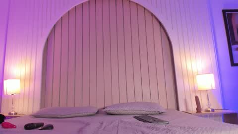 Snapshot of maria_gil chatting on February 2, 2026, 12:26 pm Maria online show from February 2, 2026, 12:26 pm