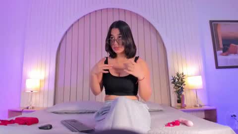 Snapshot of maria_gil chatting on February 28, 2026, 11:33 am Maria online show from February 28, 2026, 11:33 am