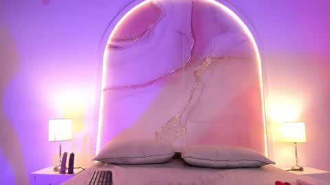 Maria  online show from April 18, 2026, 11:36 am