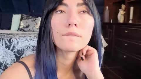 Maria online show from October 13, 2025, 7:25 pm