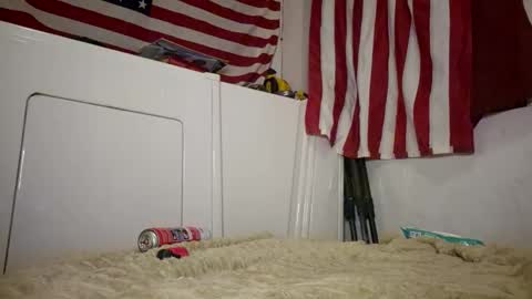 Snapshot of mariahjsav95 chatting on December 3, 2025, 1:57 am MariahJade95 online show from December 3, 2025, 1:57 am