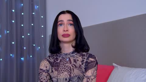 MariaMenson online show from January 19, 2025, 5:26 am