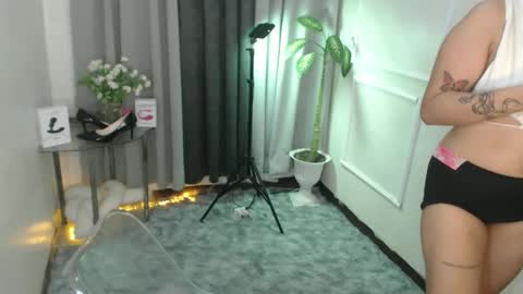 maria online show from March 4, 2025, 3:44 am