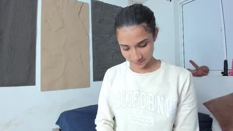 Snapshot of marian_rios chatting on February 6, 2026, 11:02 am Marian online show from February 6, 2026, 11:02 am