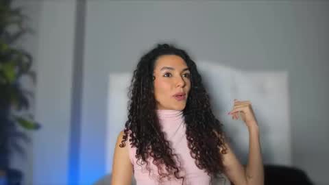 Snapshot of marian_skinny chatting on December 26, 2024, 11:35 pm Marian online show from December 26, 2024, 11:35 pm