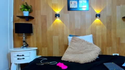 Mariana Angel online show from January 15, 2025, 12:41 am