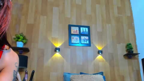 Mariana Angel online show from February 11, 2025, 7:59 pm