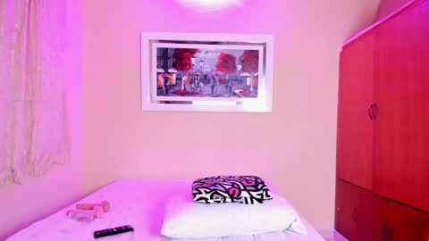 mariana mauricio online show from January 25, 2025, 5:51 am