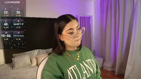 Snapshot of mariana_owen chatting on June 15, 2026, 1:46 pm online show from June 15, 2026, 1:46 pm