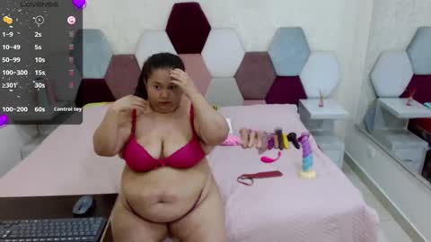 Snapshot of marianabbw_ chatting on September 12, 2025, 6:41 pm mariana online show from September 12, 2025, 6:41 pm