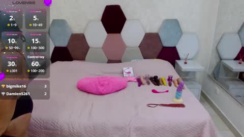 Snapshot of marianabbw_ chatting on October 2, 2025, 6:37 pm mariana online show from October 2, 2025, 6:37 pm