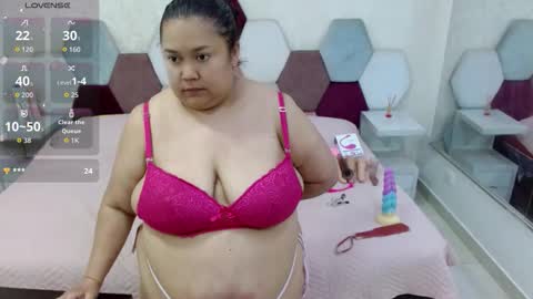 Snapshot of marianabbw_ chatting on December 22, 2025, 6:05 pm mariana online show from December 22, 2025, 6:05 pm