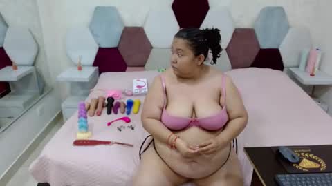 mariana online show from April 3, 2026, 3:43 pm