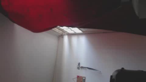 Mariana online show from November 21, 2025, 10:08 pm